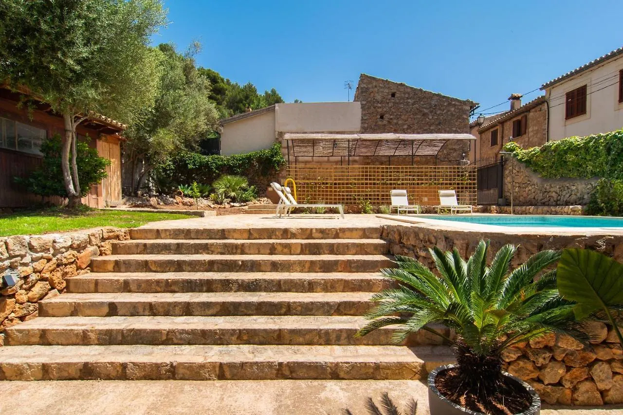 Holiday home Fabulous Rural House With Views To The Mountains With Swimming Pool Villa Caimari