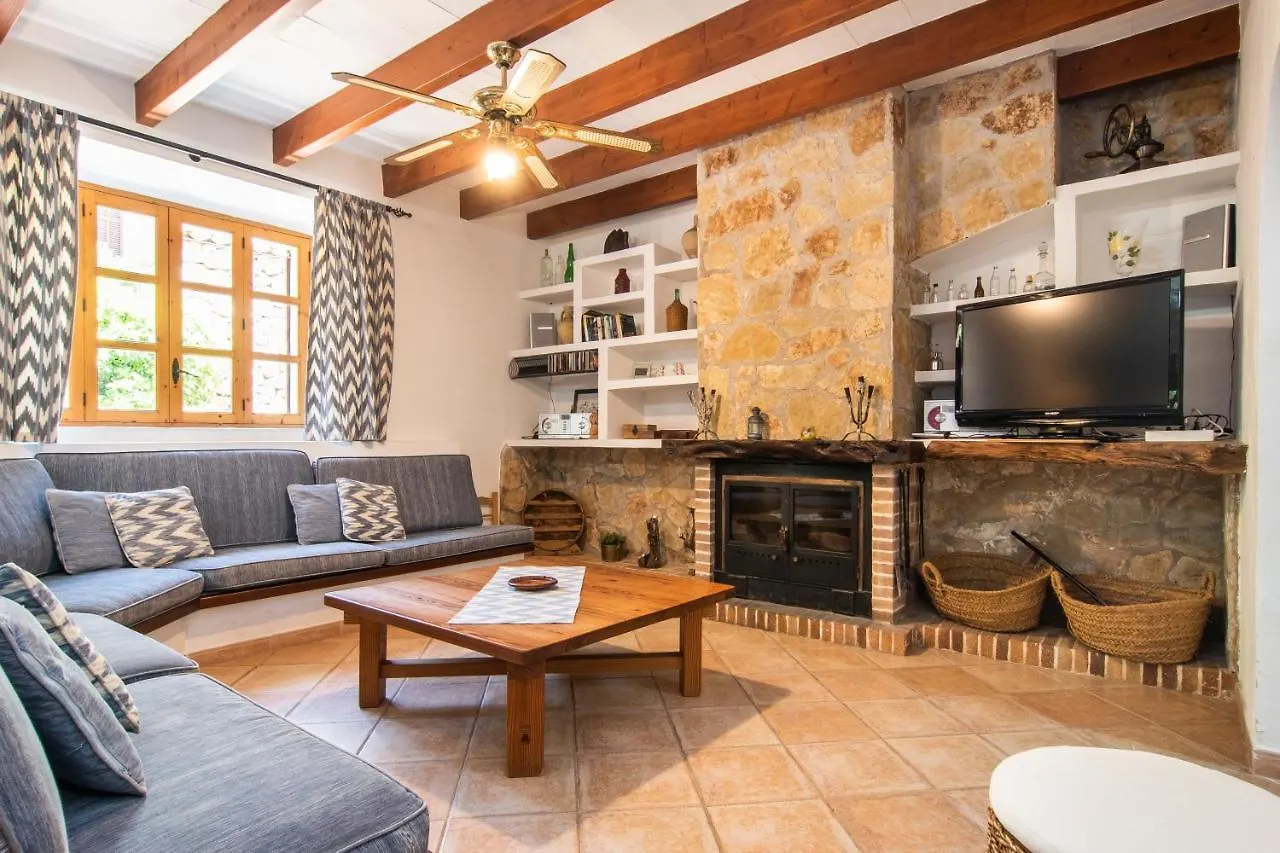 Fabulous Rural House With Views To The Mountains With Swimming Pool Villa Caimari Holiday home