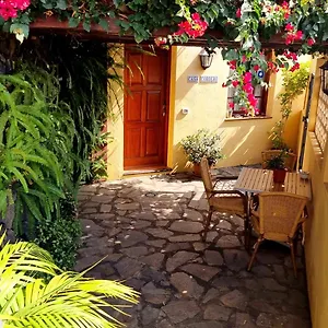 los-nacientes-cordero.in-canary-islands.com/